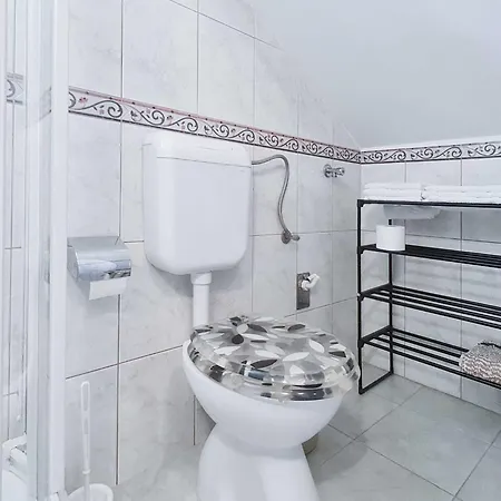 Klara - With Terrace, Pool And Sea View Villa Viganj